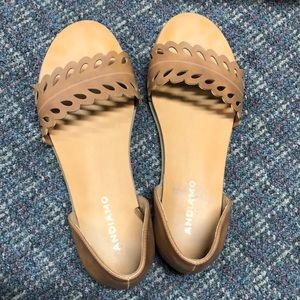 Andiamo brown sandals (open toe flats)! Worn only twice!